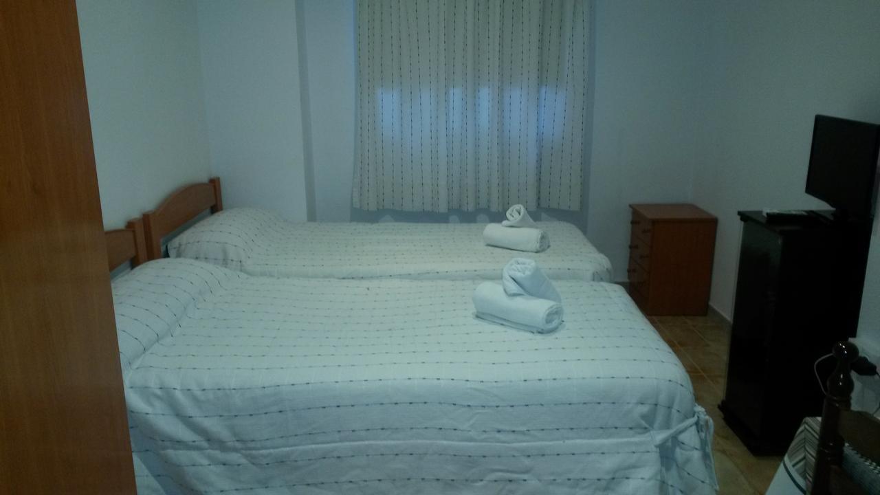Hostal Virgen Del Pilar Baza Exterior foto